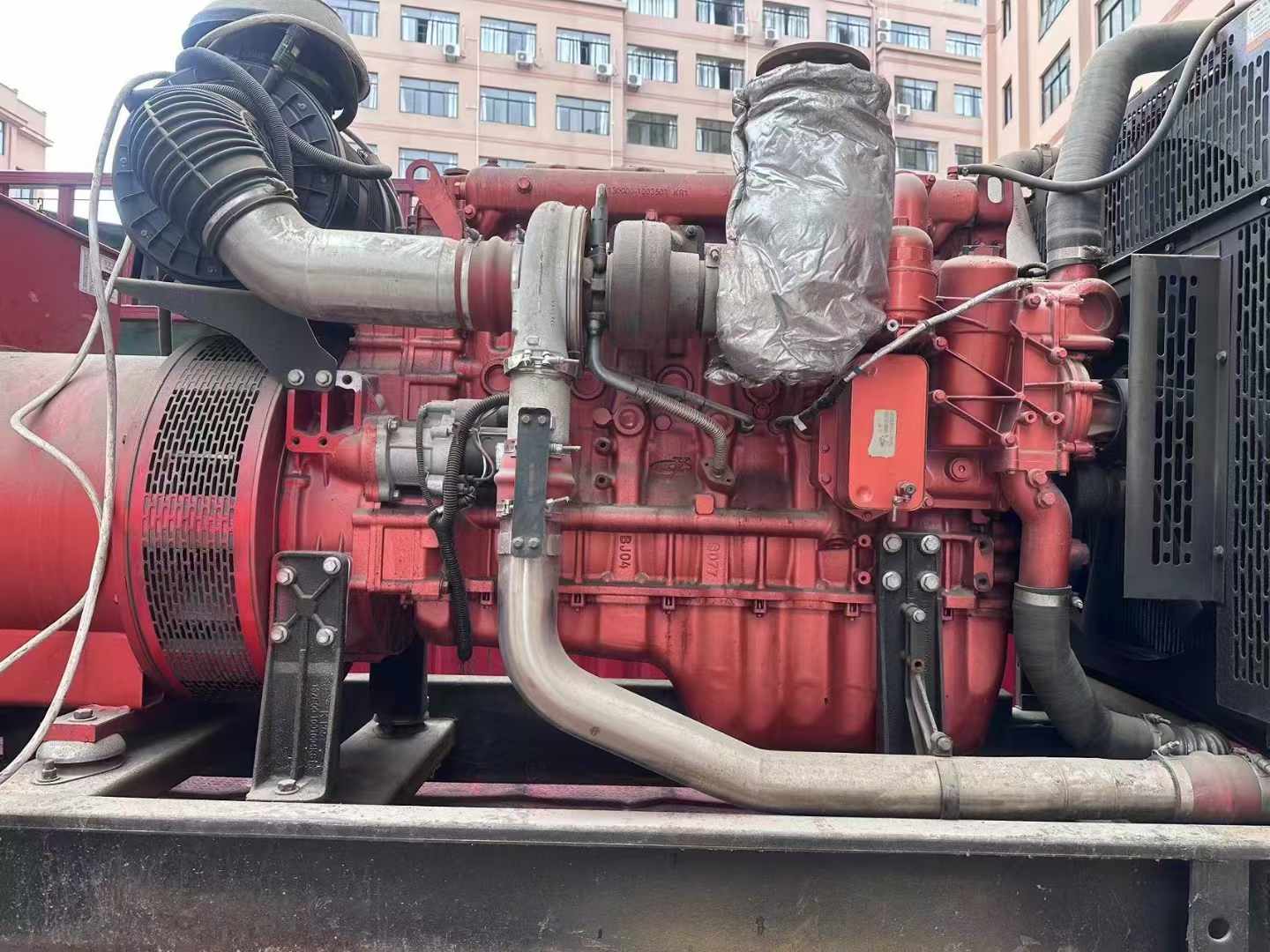 卢氏如何选择适合 600kW 柴油发电机组的过载保护器？
