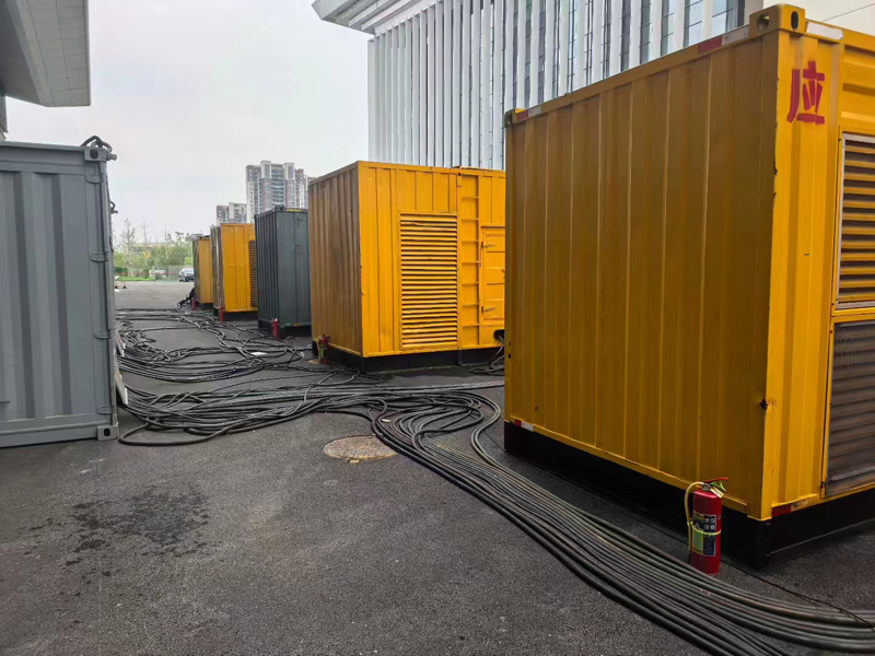 卢氏柴油发电机组冬季保养有哪些注意事项？